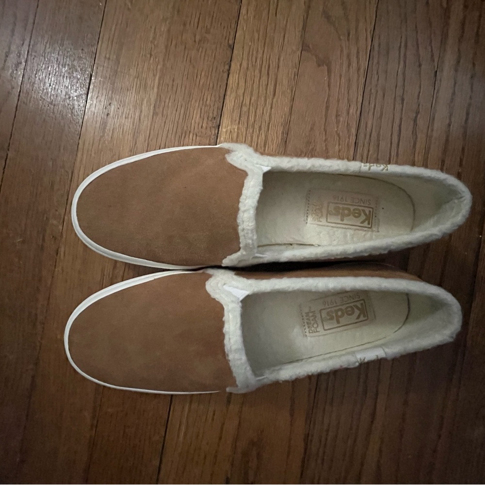 Keds Slip on shoes sz 7